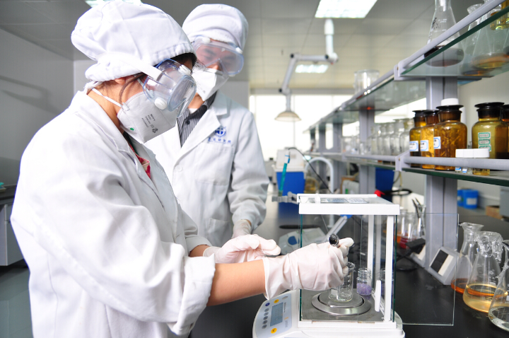 YL Electronic Materials Co., Ltd. is a lubrication brand distributor specializing in high-end manufacturing and industrial lubrication solutions. We offer customized lubrication and chemical solutions using selected lubricant products.